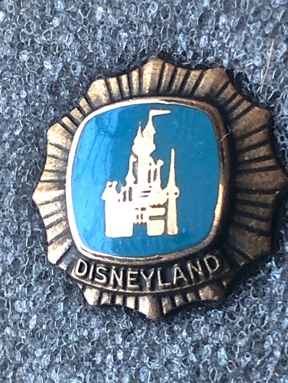 Disneyland 5 Year Cast Service Pin WDP 1/10 10k GF (Gold Filled)
